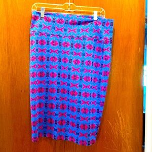 3/$15. Lularoe pencil skirt size L